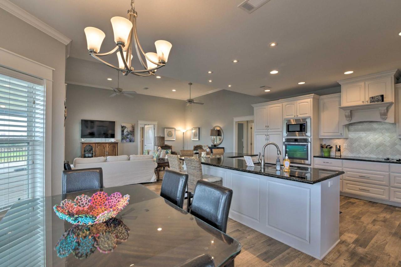 Coastal Port Bolivar Home - Walk To Beach! Exterior foto